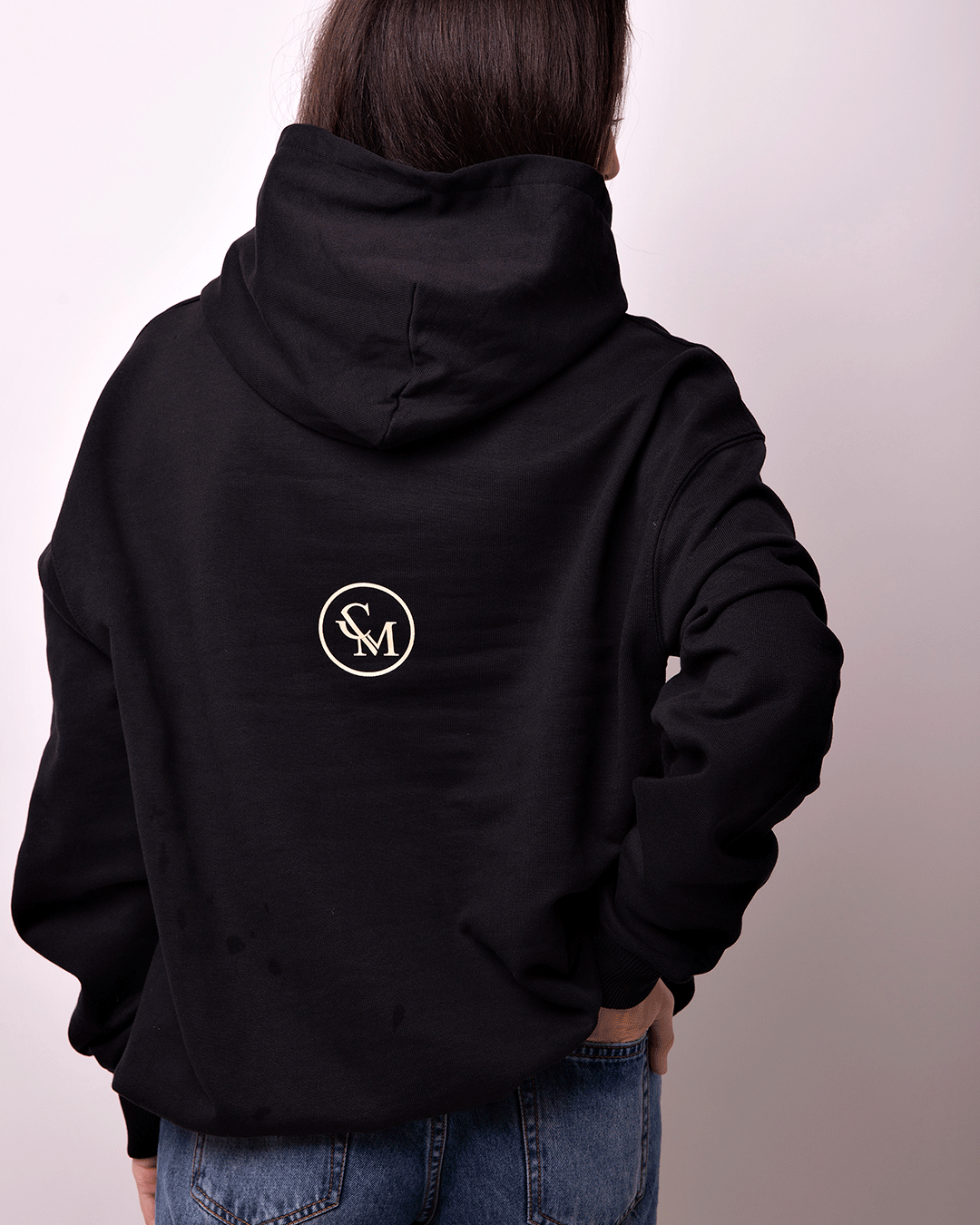 Sudadera con Capucha Negra