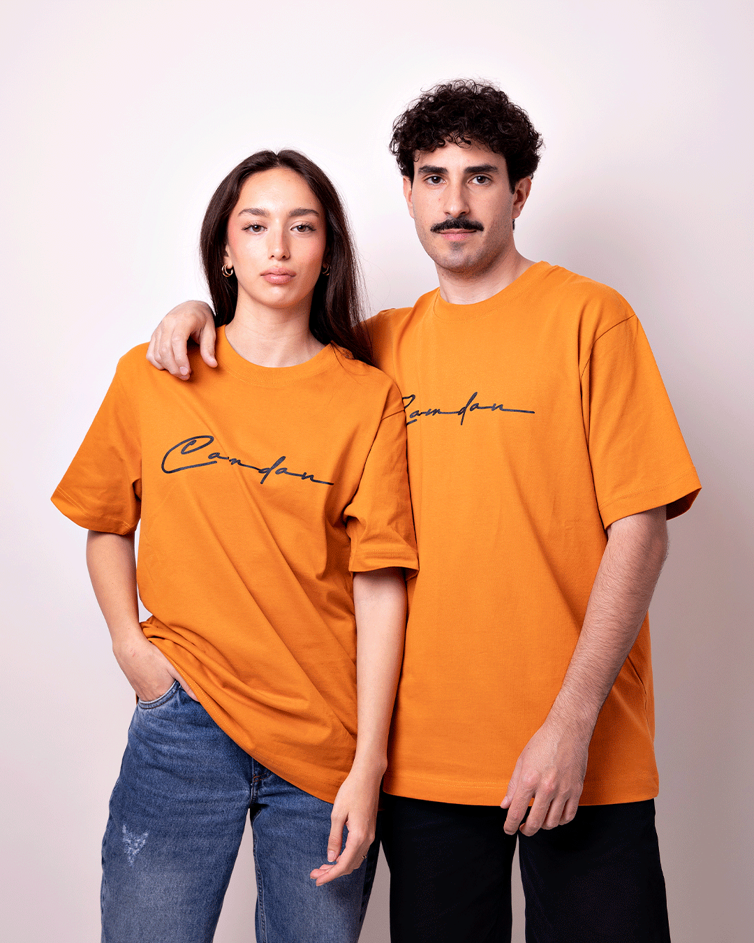 Camiseta Firma Naranja