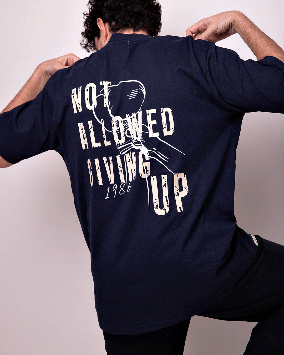 Camiseta Puño Azul