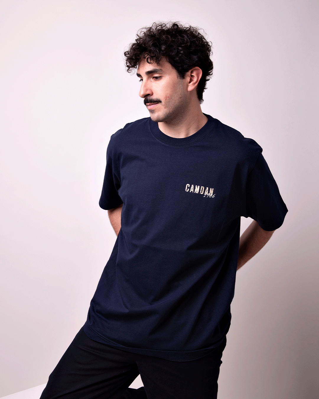 Camiseta Puño Azul